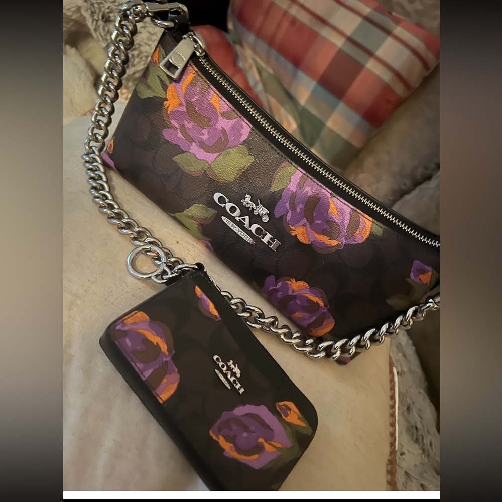 Coach set/ new condition